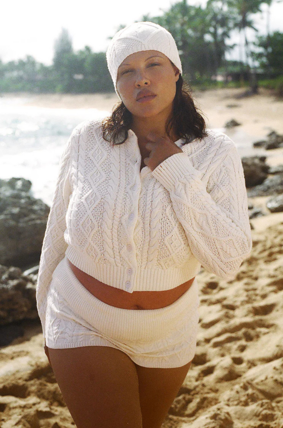 white Cable knit cardigan sweater
Snug feel with a slightly cropped fit
Crafted with custom Frankies Bikinis buttons
Ribbed detailing on hem, sleeve openings, and neckline
Cotton
fall sweater
fall cardigan
fall outfit