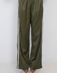 olive green Silk track pant
Elastic waistband
Side stripe
fall transition outfit