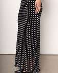 black and white Polka dot maxi skirt
Side zipper closure
Lined