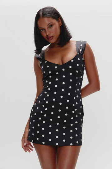 black and white Polka dot mini dress
Medium-weight dress fabrication with subtle shine
Sweetheart neckline
Princess seams on front and back for shaping
Side seam zipper