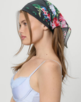 Floral head scarf
Chiffon
Versatile
Unlined