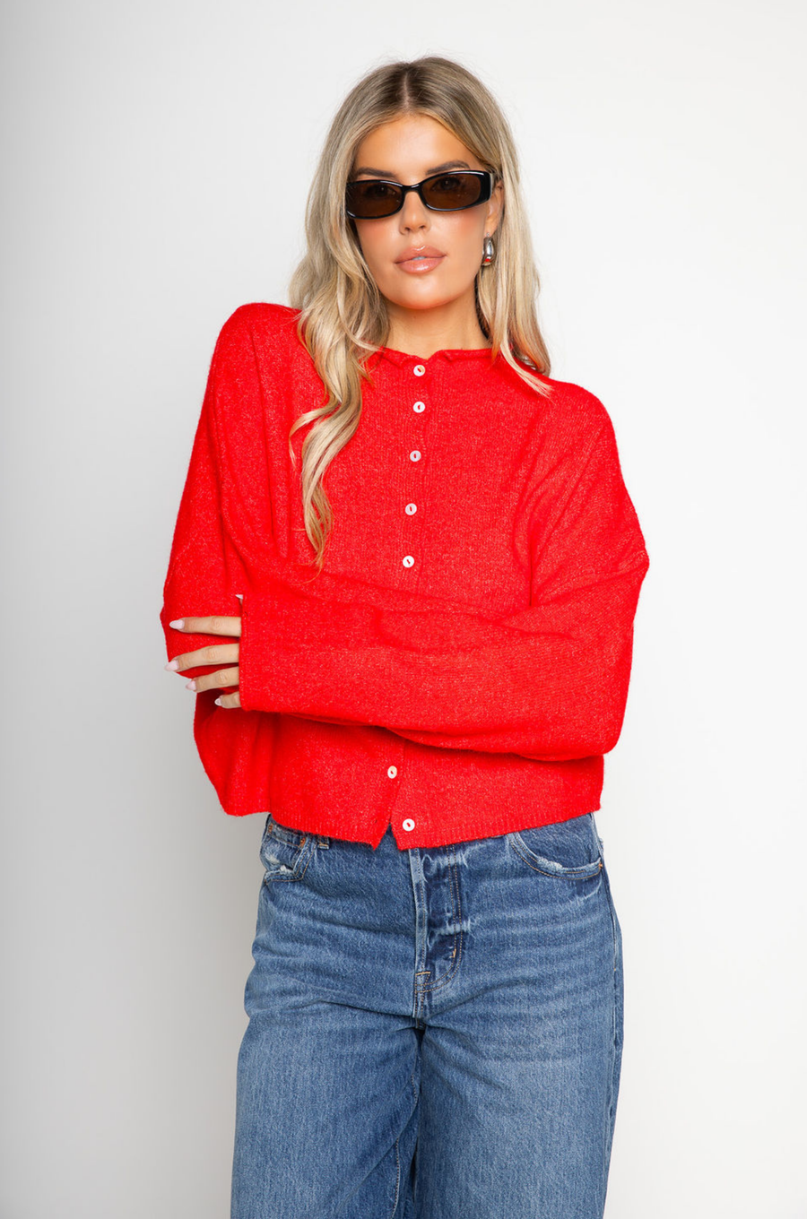 Fuzzy knit cardigan
Crewneck
Front button down closures
Long sleeves
Unlined
red cardigan
fall cardigan
fall outfit