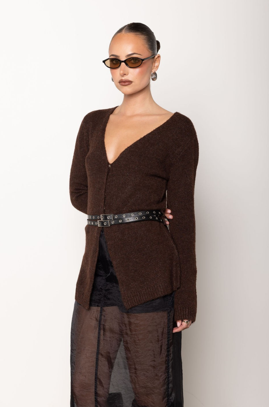 Fuzzy knit sweater top
V neckline
Attached adjustable double belt
Unlined
brown sweater cardigan
holiday outfit
holiday sweater
fall cardigan