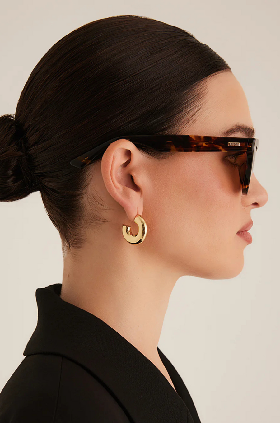Tort cat eye sunglasses
