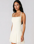 Halter mini dress
Straight neckline
Adjustable neck tie
Lined
Length: 35"
Polyester
white mini dress
graduation dress
bridal mini dress
