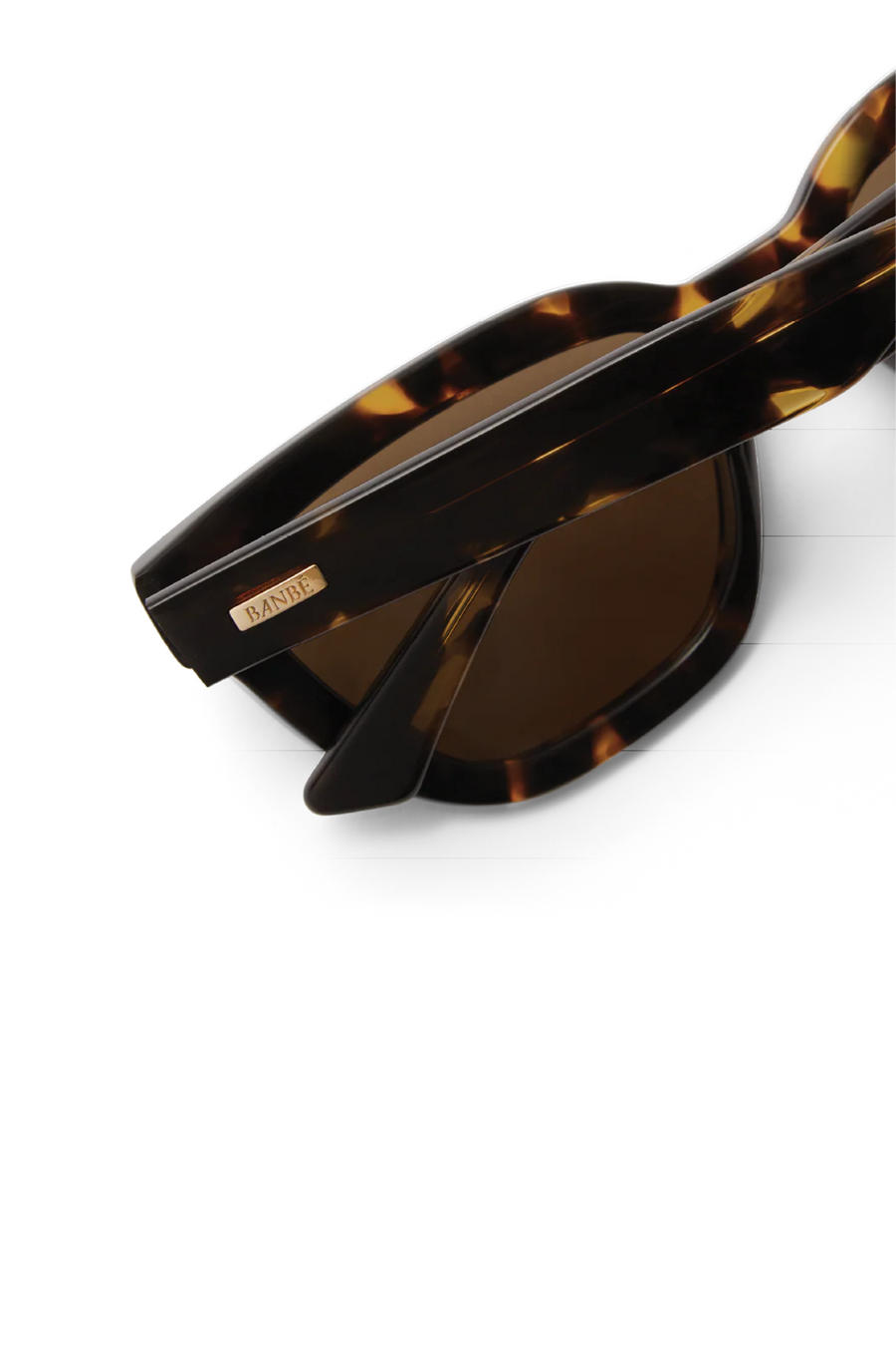 Tort cat eye sunglasses