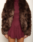 Faux fur coat
Collar neckline
Long sleeves
Open front
Fully lined
brown fur coat
brown fur jacket
holiday outfit