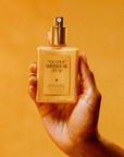 Shimmer Oil features two types of illuminating gold mica shimmer
Combined with Vacation’s award-winning signature scent
Water resistant (80 minutes)
SPF 30 protection and luscious natural oils to deliver “show stopping” radiance