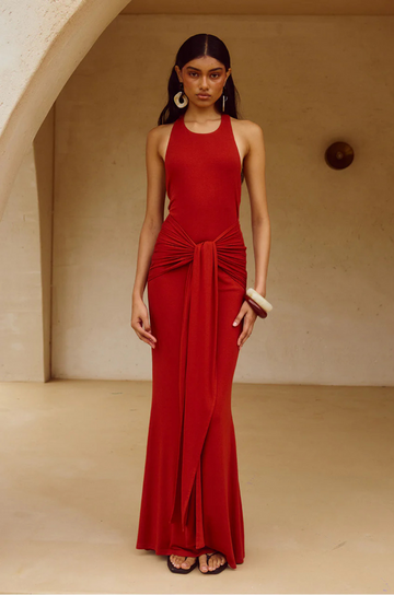 red Maxi dress with hip tie
Open back
Halter neck
Lined with stretch
red maxi dress
fancy dress