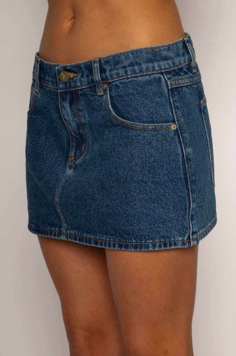 99 Low Skirt by Abrand Jeans