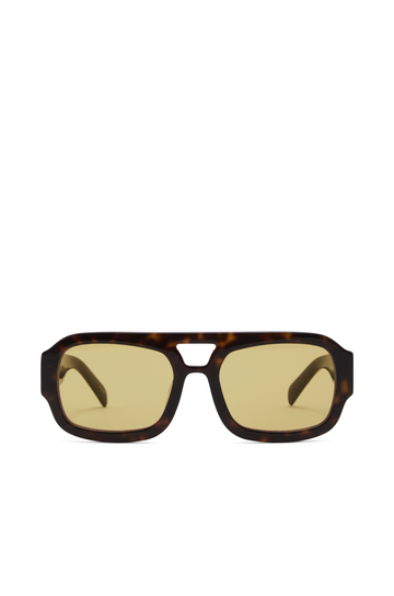 The Suki by Banbé are modern aviator sunglasses
Gold embossed Banbé logo on outer left arm
Style details printed in gold foil on inner right arm
Scratch resistant/category 3/polarized lens
100% UV protection
Acetate frame
Includes branded vegan case &amp; cleaning cloth
Designed in Australia
Width: 10.5cm / Lens Height: 5.1cm / Arm Length: 14cm / Nose Bridge: 3.5cm
yellow lens sunglasses
tort and yellow sunglasses