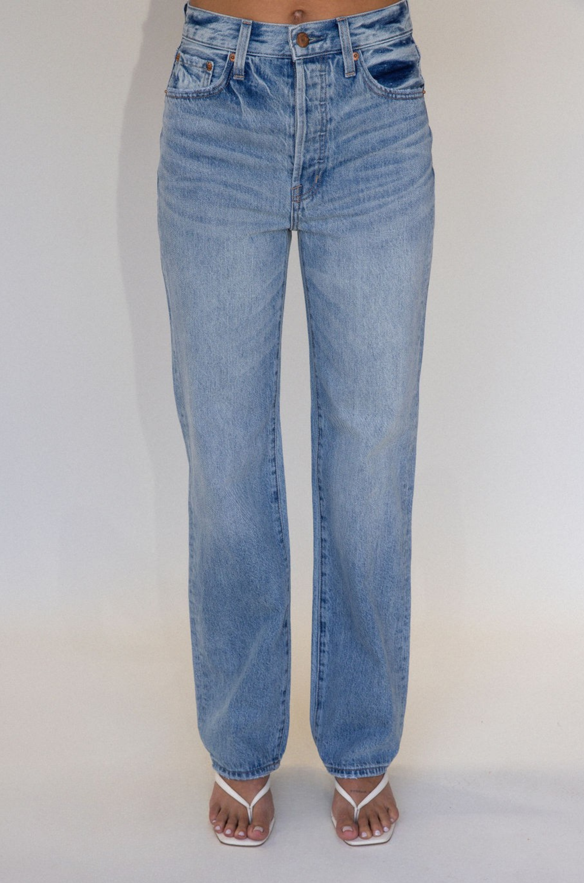 Super high rise straight leg jean
Button fly
Five pocket construction
No stretch