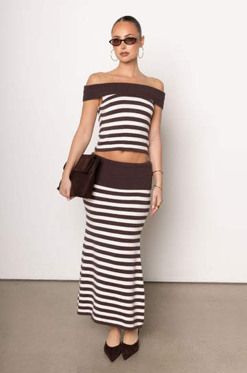 striped set
Brown and white striped maxi skirt
brown and white skirt set
fall set
fall outfit
Striped knit top
Off the shoulder fold over
Sleeveless
Unlined
Length: 24"
Viscose/Nylon/Polyester
Striped knit A line maxi skirt
Fold over waistband
Unlined
Length: 32"
Viscose/Nylon/Polyester