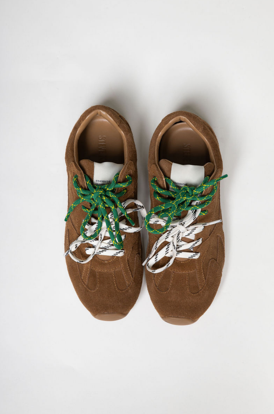 Low-top lace-up sneaker
Suede upper material
This style will come with both colored stripe laces camel brown suede steve madden sneakers
brown fall sneaker shoes 