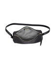 brown Cylindrical woven straw shoulder bag
Zipper closure
Slim strap
Lined
Vegan Leather
brown woven barrel bag