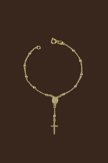 Delicate Figaro Rosary Bracelet
Designed in the traditional rosary style
Metal: 18k Gold Filled
Length: 7"
Hypoallergenic/Nickel Free/Water-resistant