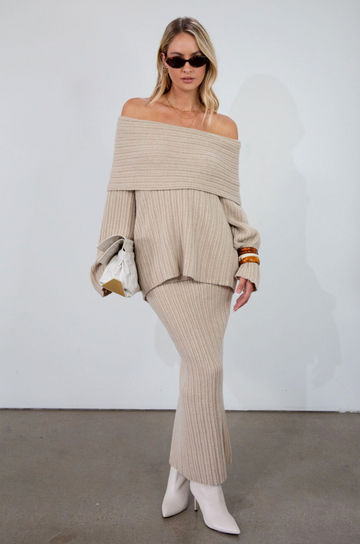 Fuzzy knit crochet midi skirt. Folded elastic waist. Back slit. Unlined. fall outfit. fall skirt. warm skirt
