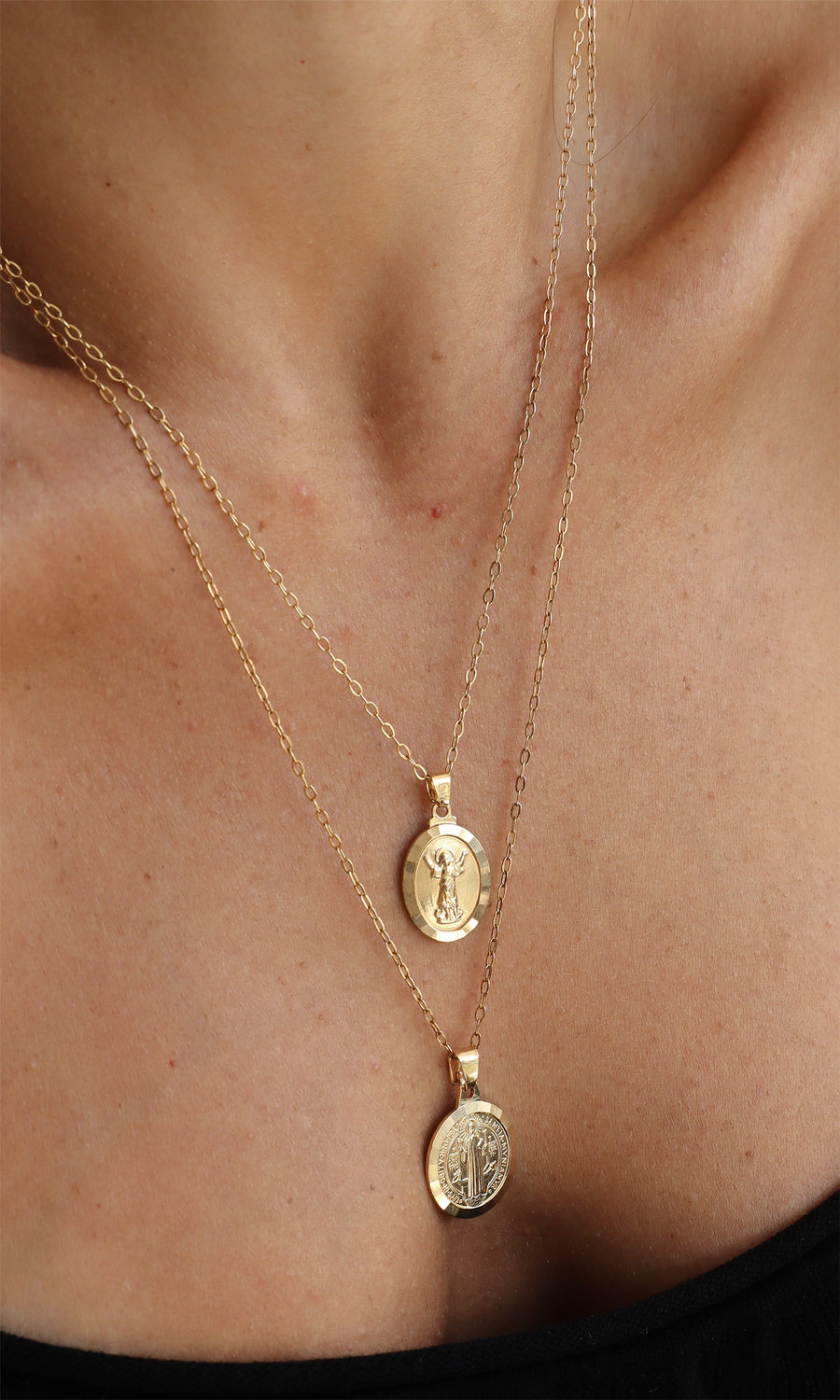 Santo Nino Pendant by Viviana D'Ontañón