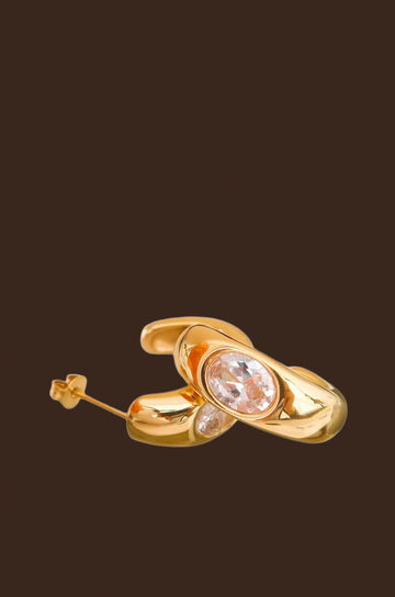 18K Gold Non-Tarnish CZ Classic C Hoop Earring
18K Gold Plating
Stainless Steel
Cubic Zirconia (CZ)
Measurement (L x W inch): 0.8 x 0.7
Lead-free
Nickel-safe
Hypoallergenic
Water Resistant