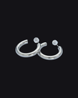 Silver c shaped hoop earrings
Brass/Gold filled
Lead free/Nickel free
Size: 35mm