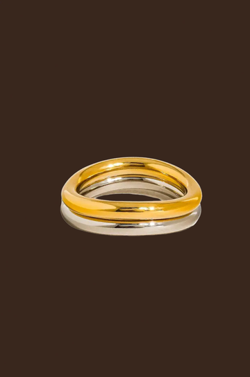 18K gold non-tarnish double two tone ring
18K gold plating stainless steel silver plating
Size 7 measurement: 0.682 Diameter/2.14 Circumference
Lead and Nickel Free
Hypoallergenic
Water Resistant
gold and silver stacked double ring