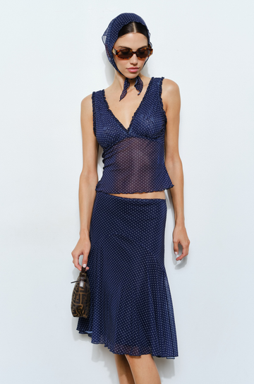 Mesh polka dot midi skirt
Scalloped elastic waistband
navy blue polka dot skirt
fall skirt fall outfit