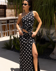 black and white Mesh polka dot one shoulder top
Adjustable side tie
Asymmetrical hem
Lined