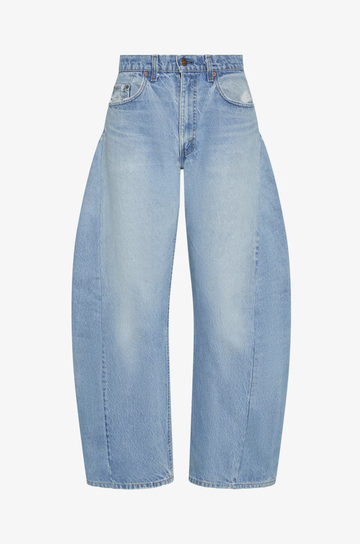 Our Barrel Customs are a mid to low rise jean
Baggy fit
Zip and fly closure
Please note, these pieces are vintage and have signs of wear. Some pieces have slight imperfections, which vary from piece to piece
Cotton
Light to medium wash levi jeans
Cutom barrel jeans
custom levi jeans
Ali grace jeans