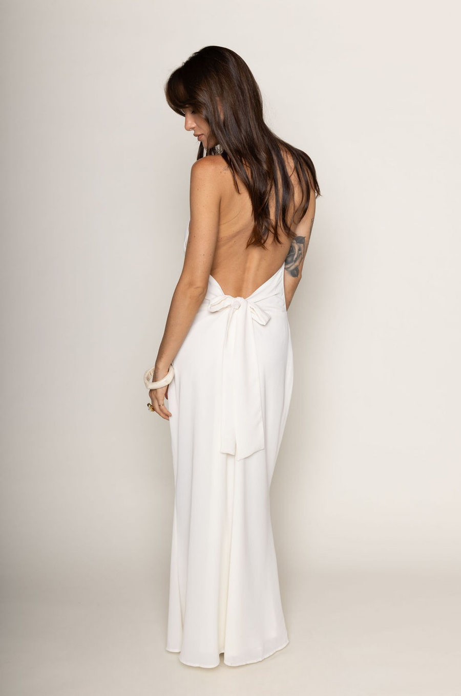 ivory Chiffon halter maxi dress
Cowl neckline
Adjustable back tie
Sleeveless
Side zipper closure
Lined
bridal maxi dress
bridal shower maxi dress
bachelorette maxi dress
rehearsal dress for bride