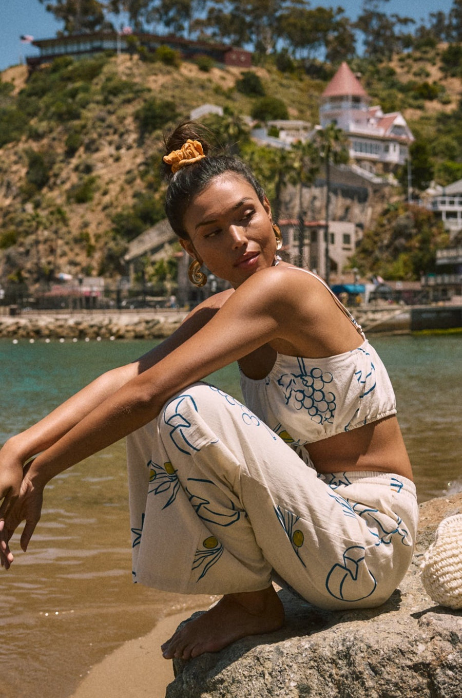 Printed woven wide leg pants. Elastic waistband with drawstring closure. Side pockets. Fully lined. lemon pant. grape and wine pant. summer throw on pant. cute graphic linen pant. european summer pant. summer pant. vacation outfit. cute summer set.