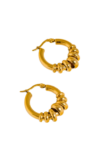 18K Gold Non-Tarnish Two Tone Hoop Earrings
18K Gold Plating
Stainless Steel
Measurement (L x W inch): 1.12 x 0.97
Lead-free
Nickel-safe
Hypoallergenic
Water Resistant