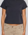 Crewneck t-shirt top
Short sleeve
Unlined
black short sleeve top