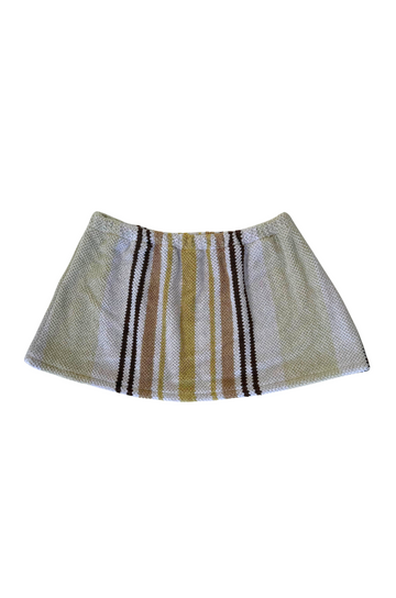 Striped and floral printed towel skirt
Elastic waistband
Unlined
Up-cycled
Each towel is up-cycled - there may be imperfections