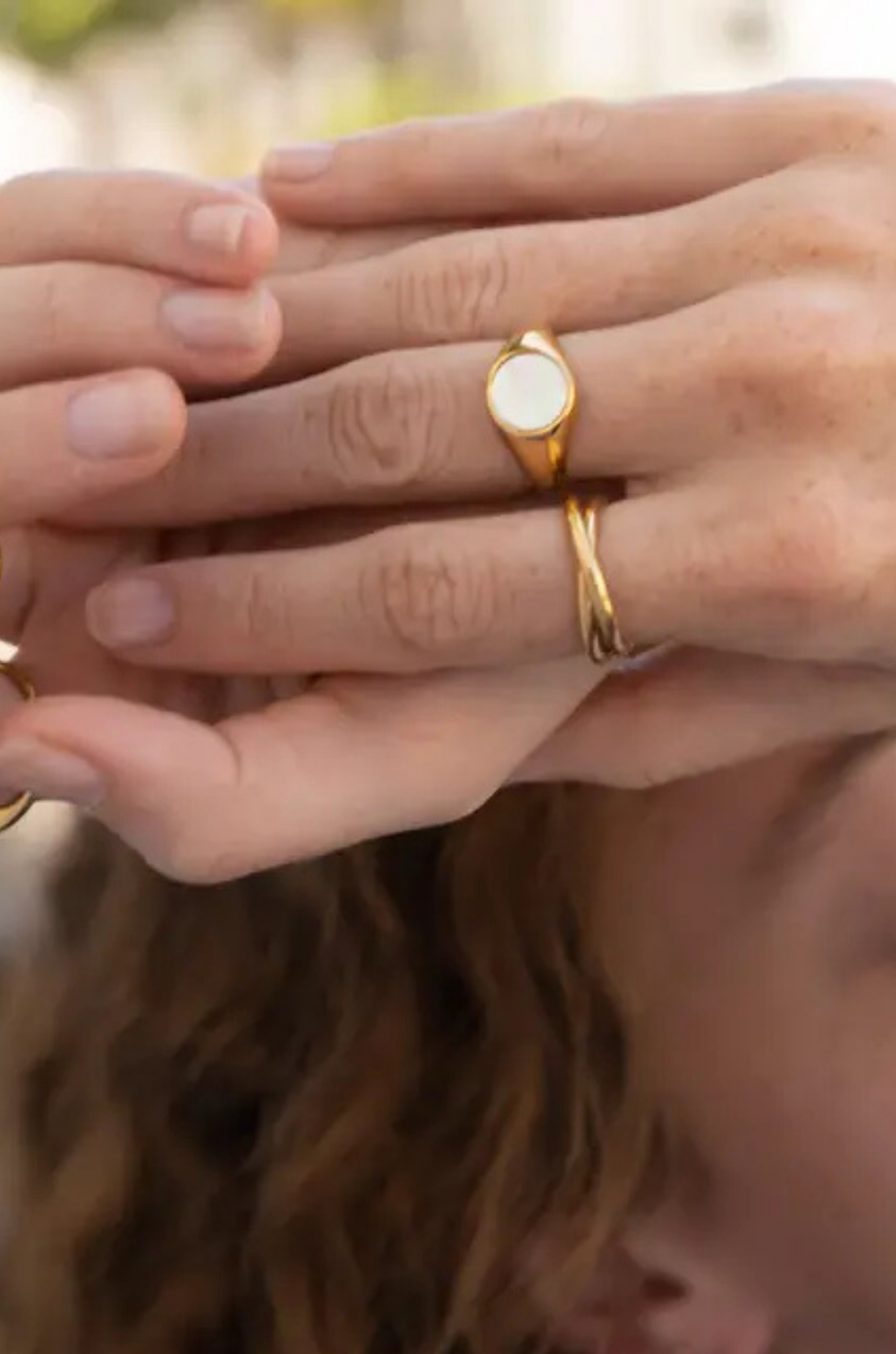 Gold dipped double interlocked double ring
14k gold plating