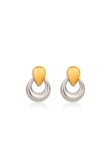Two toned earrings
Waterproof, Tarnish Free & Hypoallergenic
Stainless Steel
Silver and gold two toned earrings