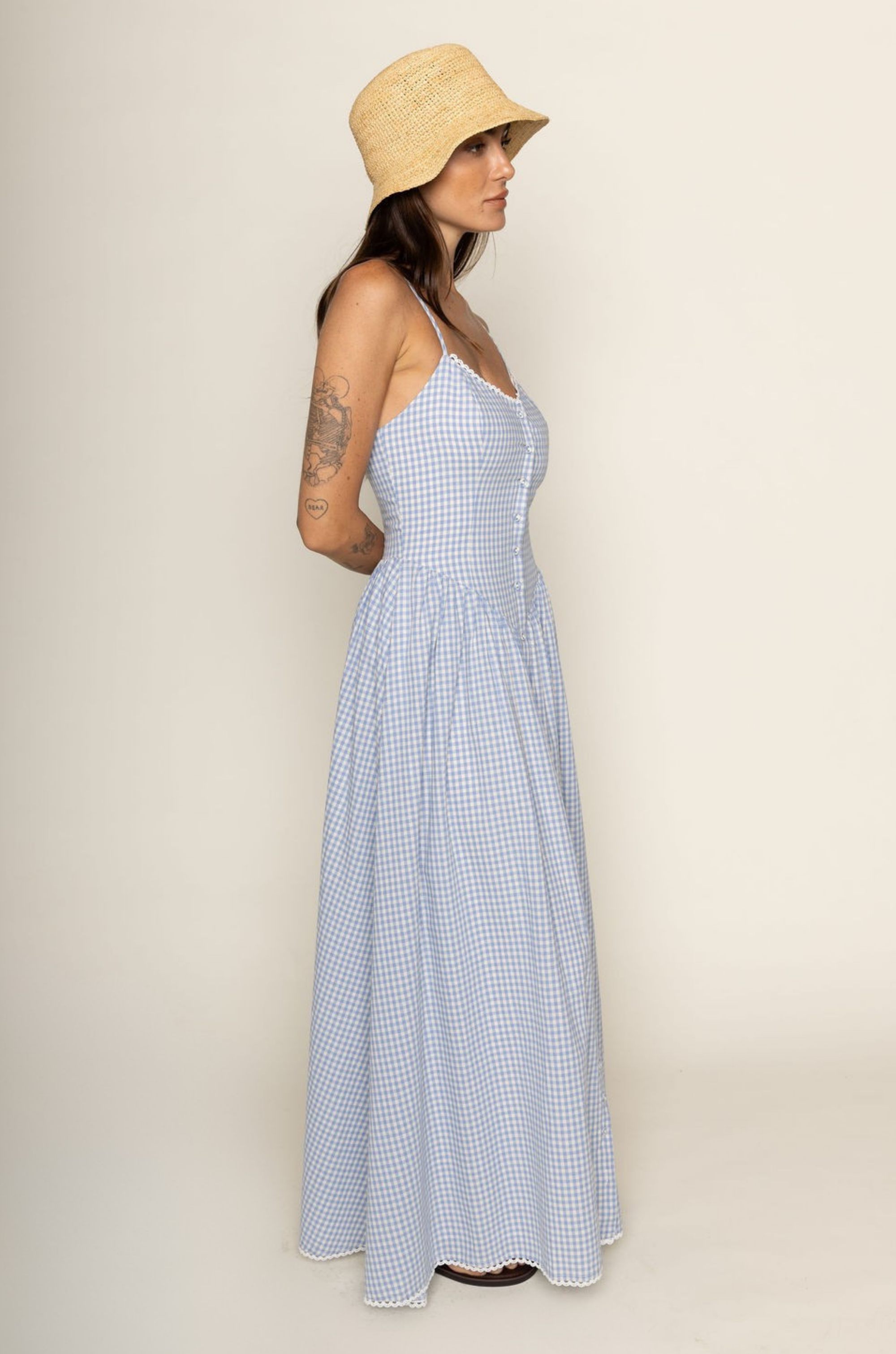 Blue and white Checkered vintage maxi dress
V-neck neckline
Front button down closure
Adjustable straps
Lace trim and hem
Smocked back
Lined
Country side maxi dress
european summer dress