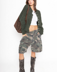Fuzzy knit cardigan
Crewneck
Front button down closures
Long sleeves
Unlined
green cardigan
fall cardigan
fall outfit
fall transition outfit