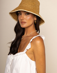 Raffia crochet bucket hat
Contract rim