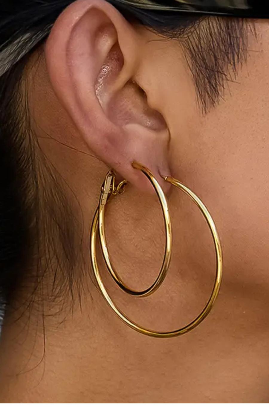 18K Gold Non-Tarnish Classic Thin Hoop Earring