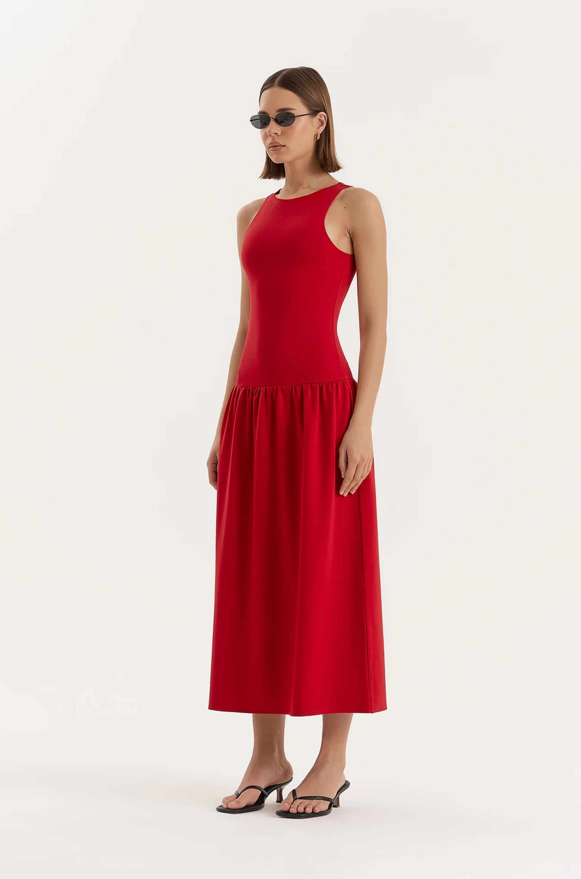 red Drop waist midi dress
Scooped neck
Fitted bodice
Midi skirt
summer maxi dess
spring maxi dress