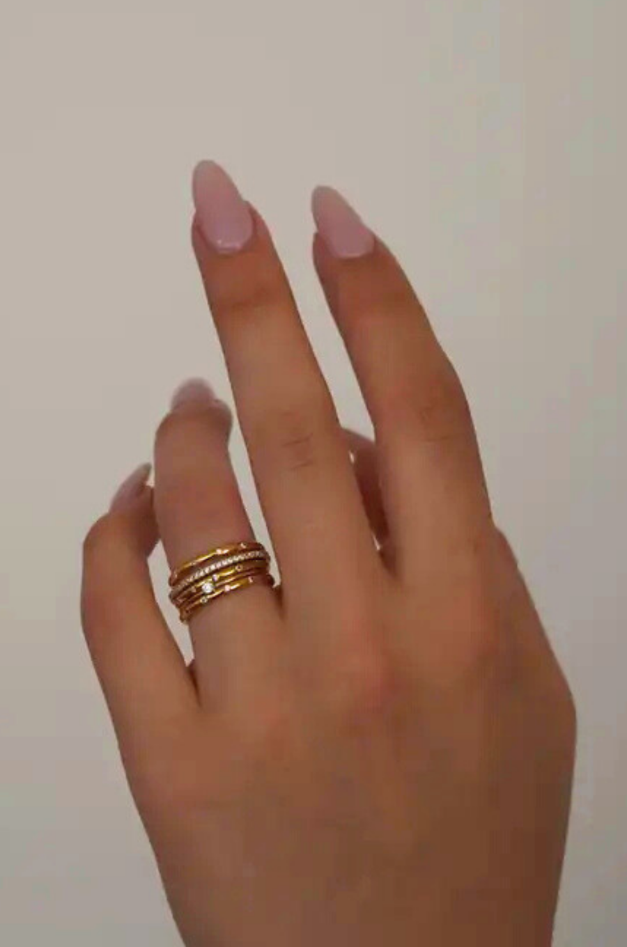 Ring with cz stones
Gold dipped
14k gold plating