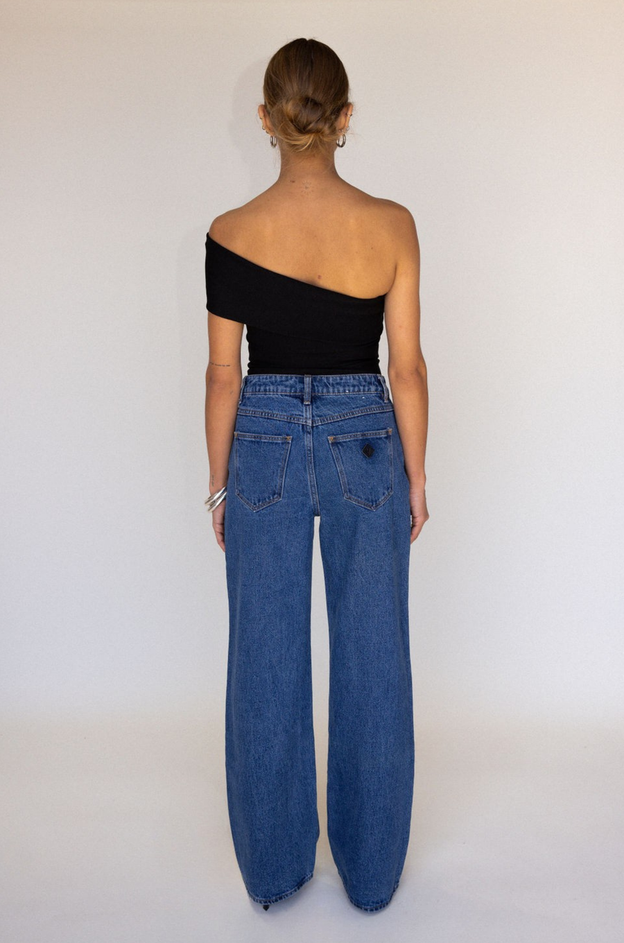 95 Mid Baggy Bella Jeans by Abrand Jeans