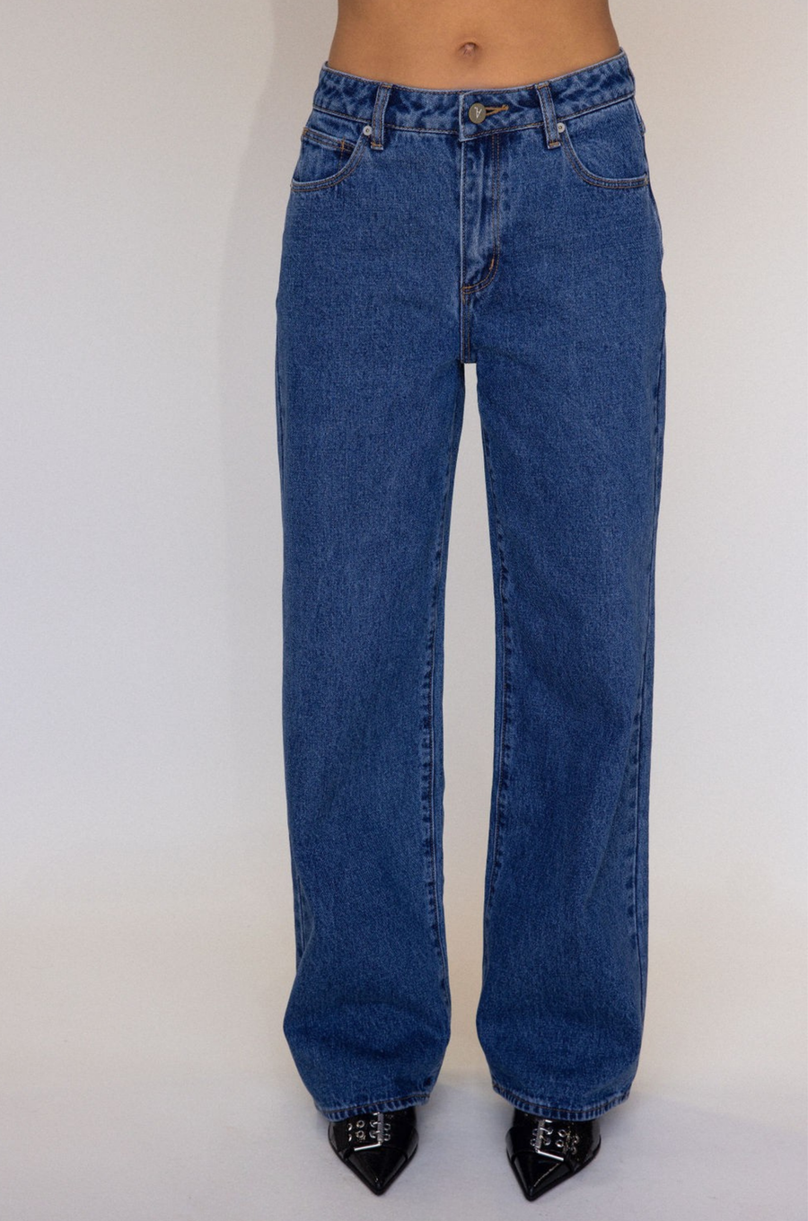 95 Mid Baggy Bella Jeans by Abrand Jeans