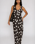 Satin polka dot maxi dress
Scoop neckine
Strapless
Side zipper closure
Unlined
Black and white polka dot maxi dress