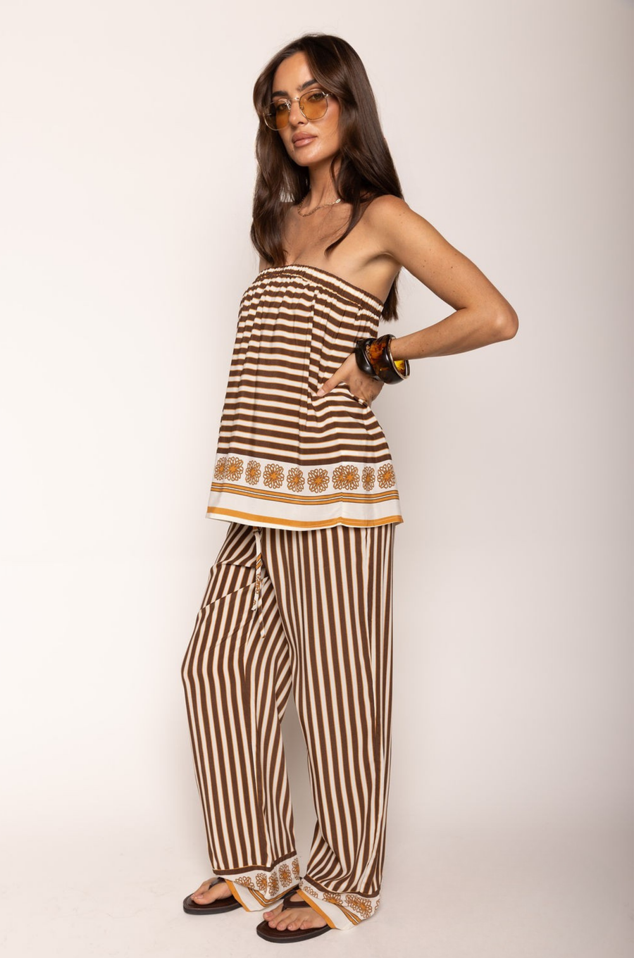 Striped tube top
Elastic band
Unlined
cream and brown striped tube top
resort wear top
swim cover up top