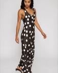 Satin polka dot maxi dress
Scoop neckine
Strapless
Side zipper closure
Unlined
Black and white polka dot maxi dress