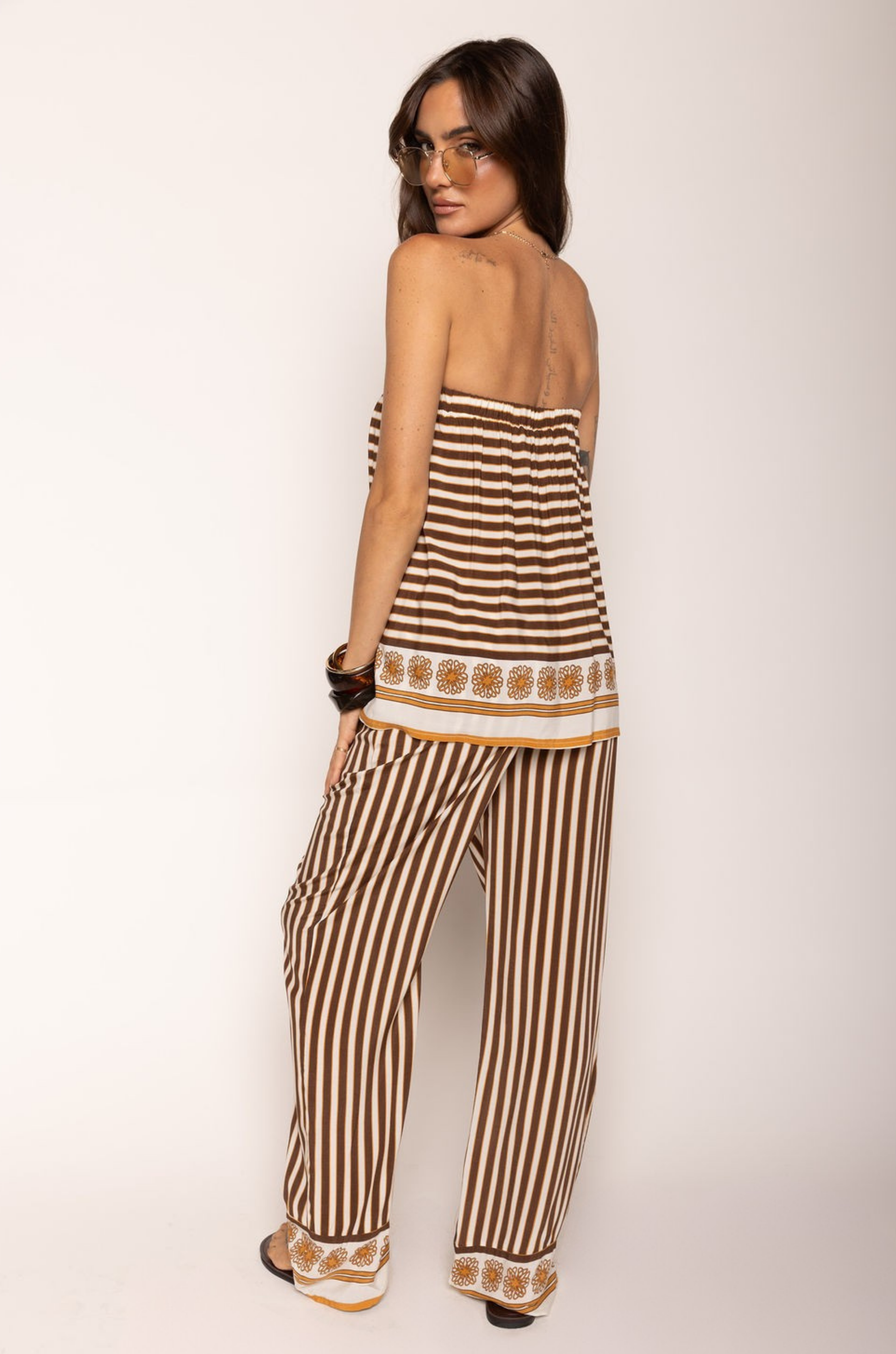 Striped tube top
Elastic band
Unlined
cream and brown striped tube top
resort wear top
swim cover up top