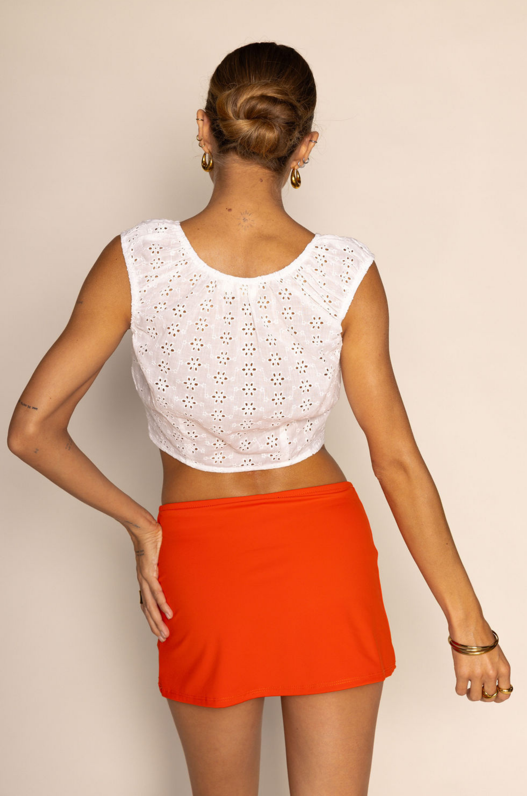 red orange Micro mini skort
Inner shorts lining
Elastic waistband
summer mini skirt skort
going out outfit
going out skort
fourth of july outfit skirt