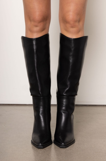 Modern long boot
Mid block heel
Closed pointed square toe
Knee-high
Easy slip on design with back pull tabs
Synthetic
Black boots
fall boots