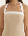 tan beige Fit and flare halter mini dress
Square neckline
Halter style fastening
Contrast trim
Summer mini dress